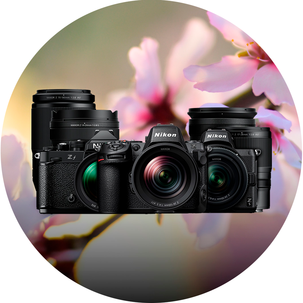 Nikon Z 5 + Z 24-70/4 S -systemkamera