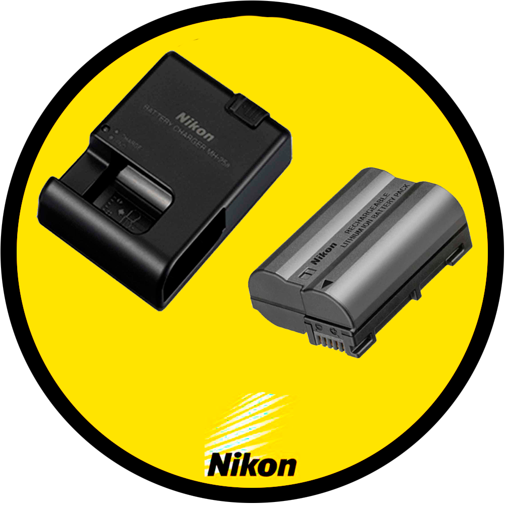 Nikon ZR RED 6K Cinema-kamera + Z 24-70/4 S Nikon ZR RED 6K Cinema-kamera + Z 24-70/4 S