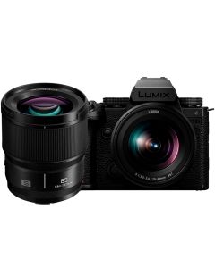 Panasonic Lumix S5 IIX + S 20-60mm + S 85mm f/1.8 -systemkamera