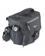 Lowepro Nova 140 AW II -kameraväska, svart