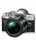 Olympus OM-D E-M10 Mark IV + M.Zuiko 14-150/4-5.6 ED II -systemkamera, silver