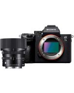 Sony A7 Mark III + Sigma 45/2.8 C DG DN -systemkamera