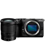 Nikon Z5 IIC + Z 24-70/4 S -systemkamera, svart