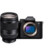 Sony A7 Mark IV + FE 24-240/3.5-6.3 OSS -systemkamera