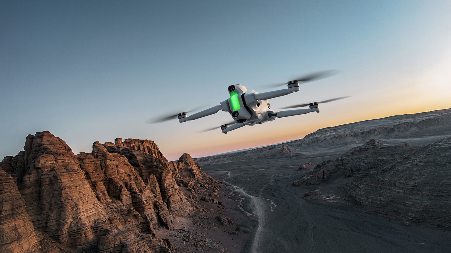 Antigravity A1 - Drönaren som fångar allt