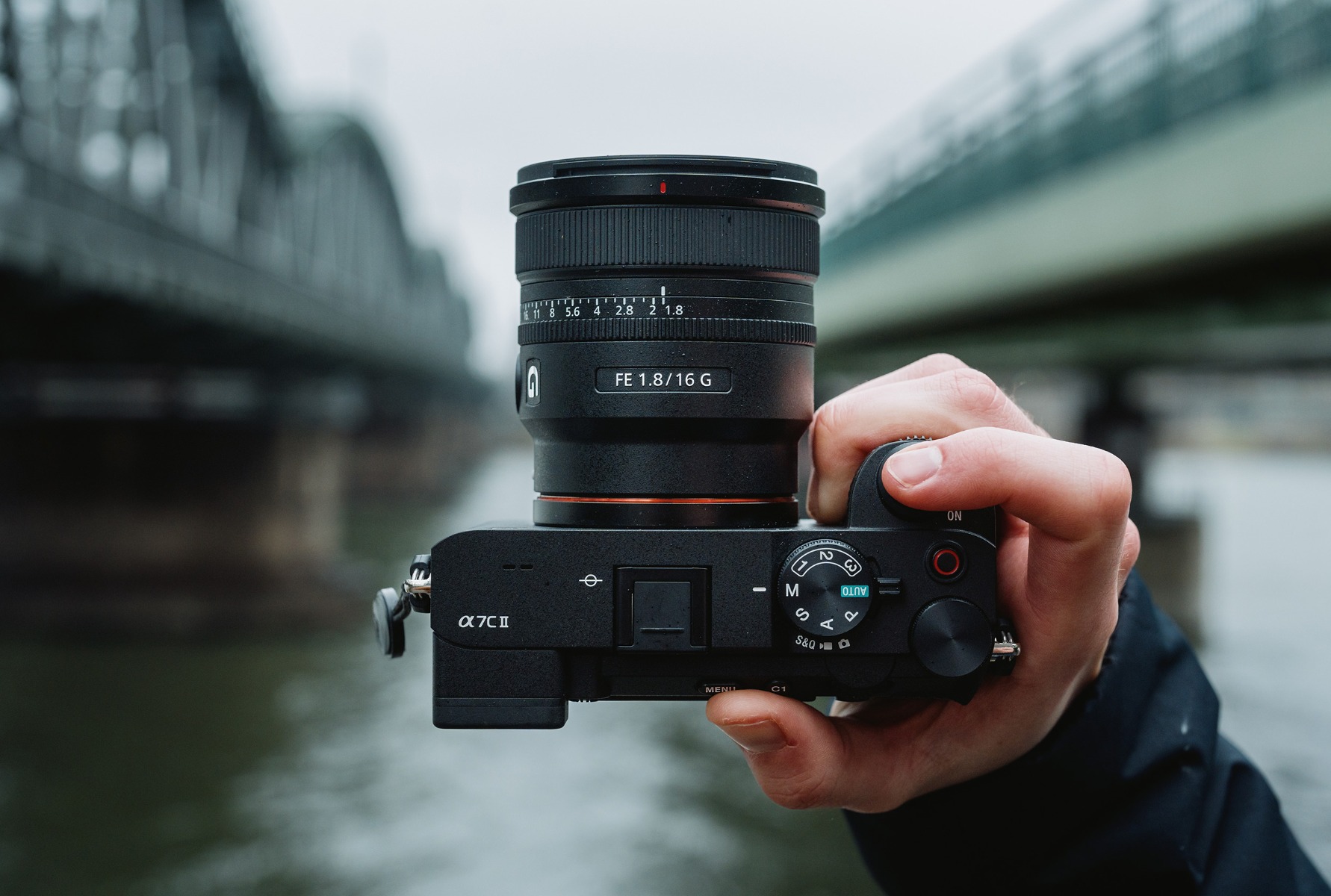 sony-alpha-7cm2-with-fe-16mm-f18-g-attached